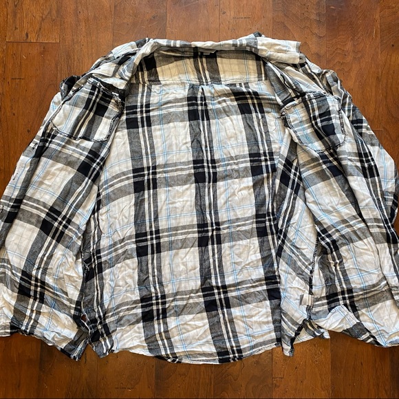 Avenue Women’s Button Down Flannel Oversize Pockets Long Sleeve Size 22 - Picture 2 of 7